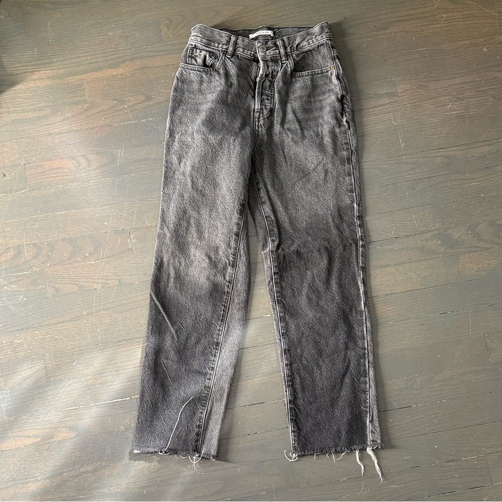PacSun Women’s Distressed Gray Jeans